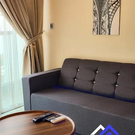 Paragon Residences By Elegant Johor Bahru Exterior photo